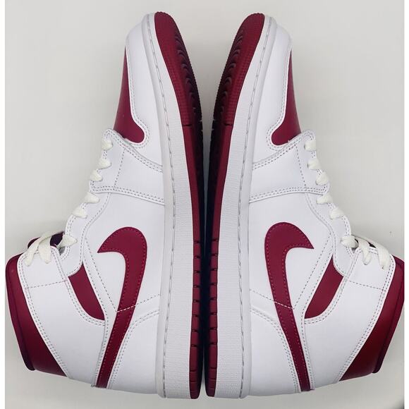 NEW Nike Air Jordan 1 Mid Chicago Reverse BQ6472-161 Women's Size Multi - Picture 6 of 6